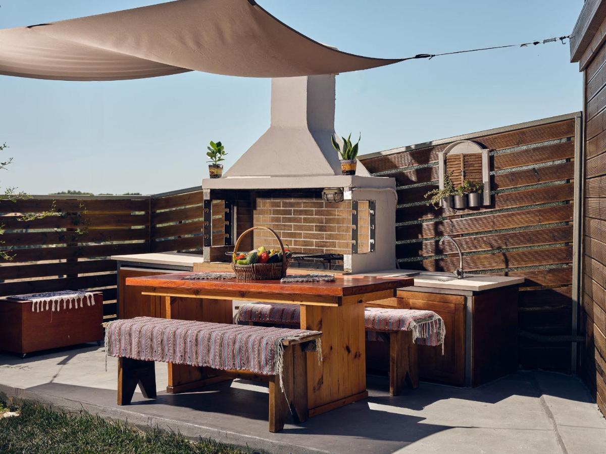 Villa Tramonto With Private Heated Pool, By Zantewize Volímai 외부 사진