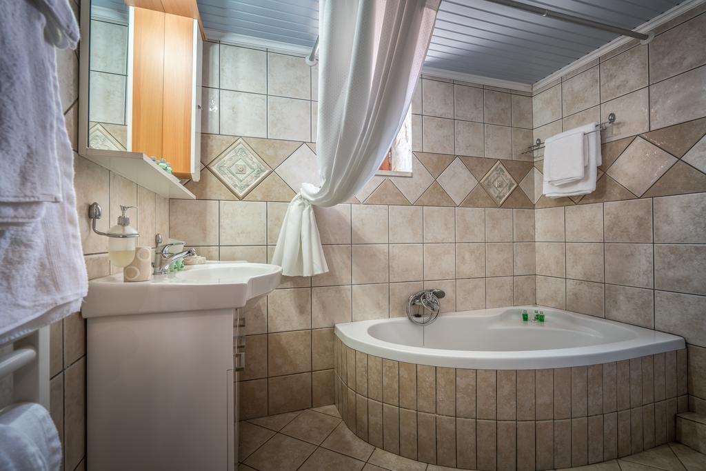 Villa Tramonto With Private Heated Pool, By Zantewize Volímai 외부 사진